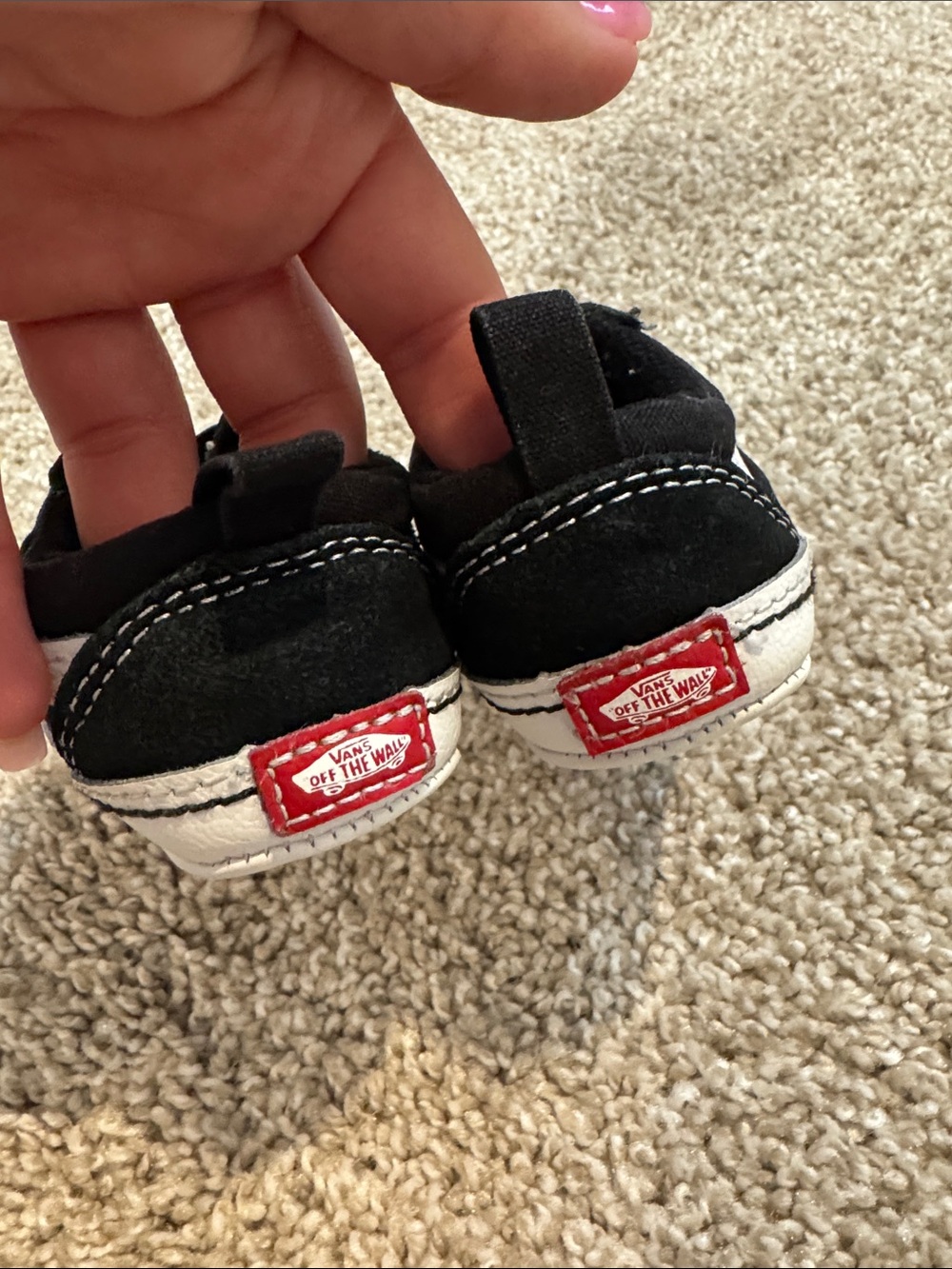 Vans Infant Old Skool Crib Shoe Sneakers Black / True White - Picture 4 of 8